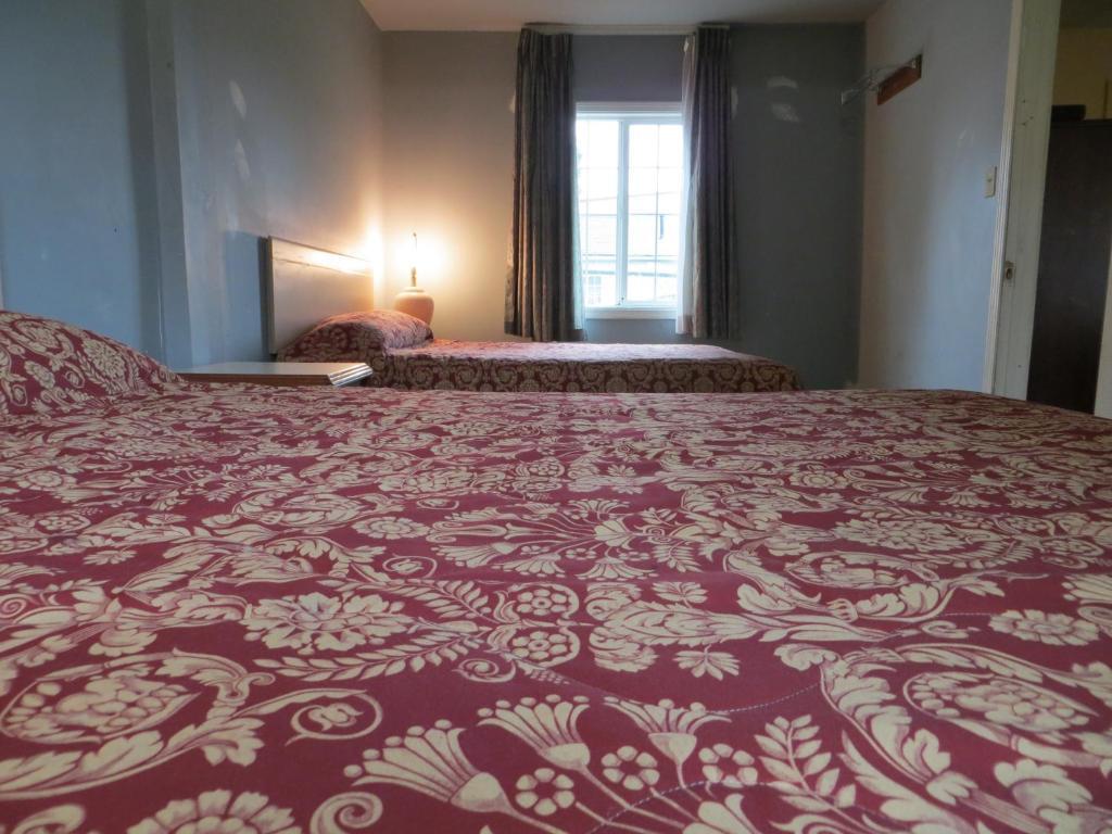 Madison Suites Motel Portland Room photo